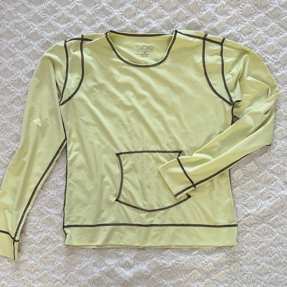 Athleta swim / rash guard top size M